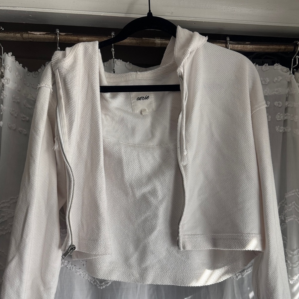 Aerie White Cropped Hoodie